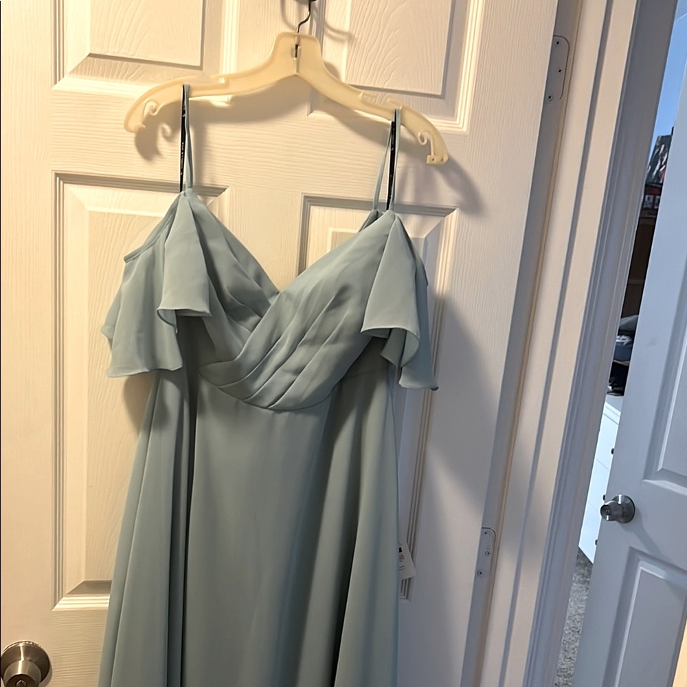 Sorella Vita chiffon gown